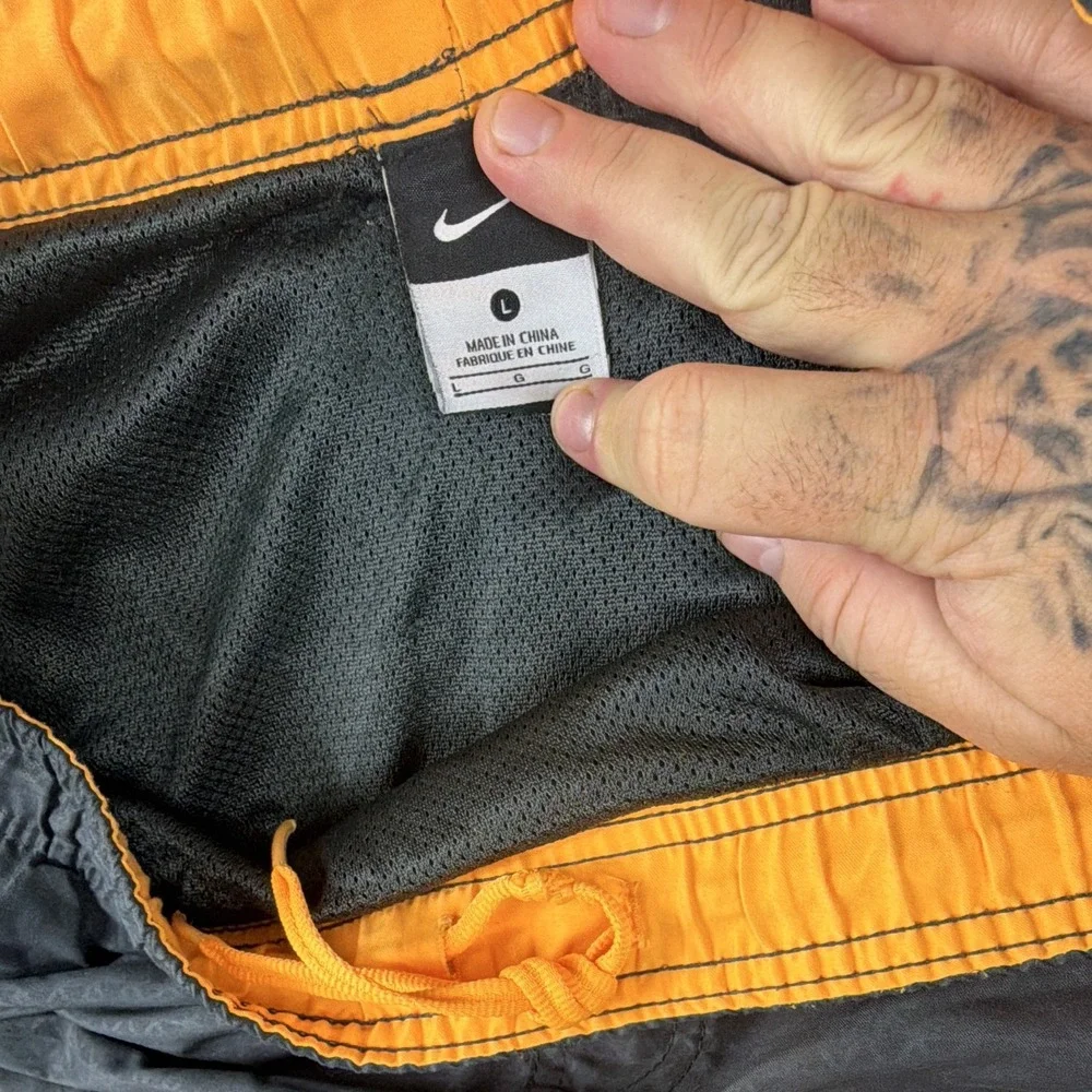 Nike swim trunks boardshorts, lined, drawstring, grey orange, men's large